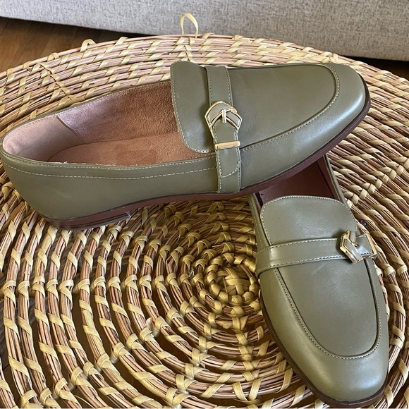 Rockport Women’s Buckle Loafer Sz-9 - Picture 12 of 13